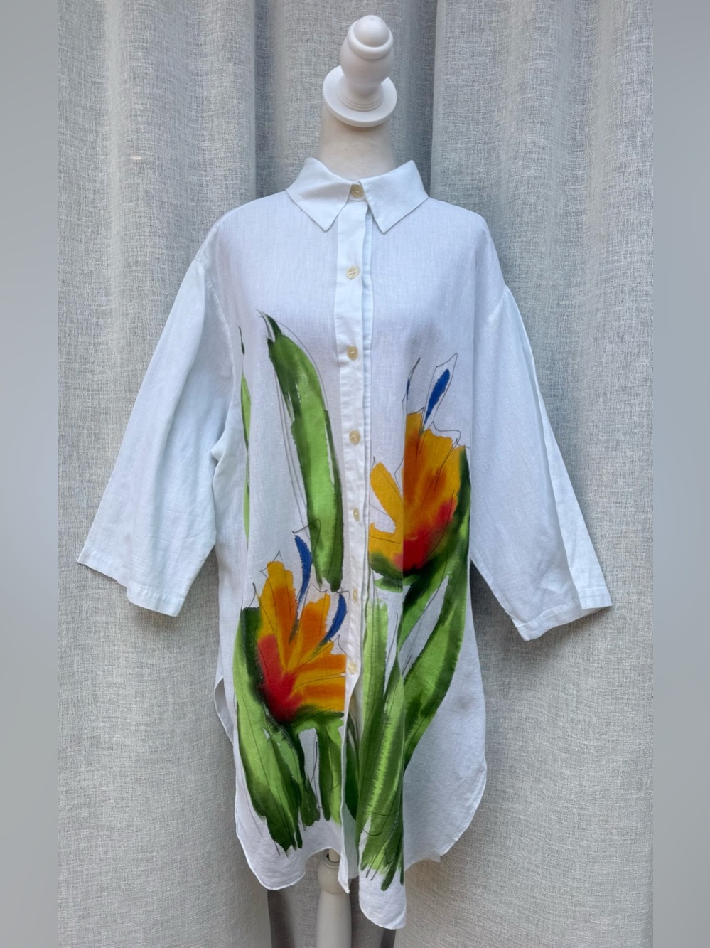 Fragole cotton white floral tulips watercolor print button down shirt